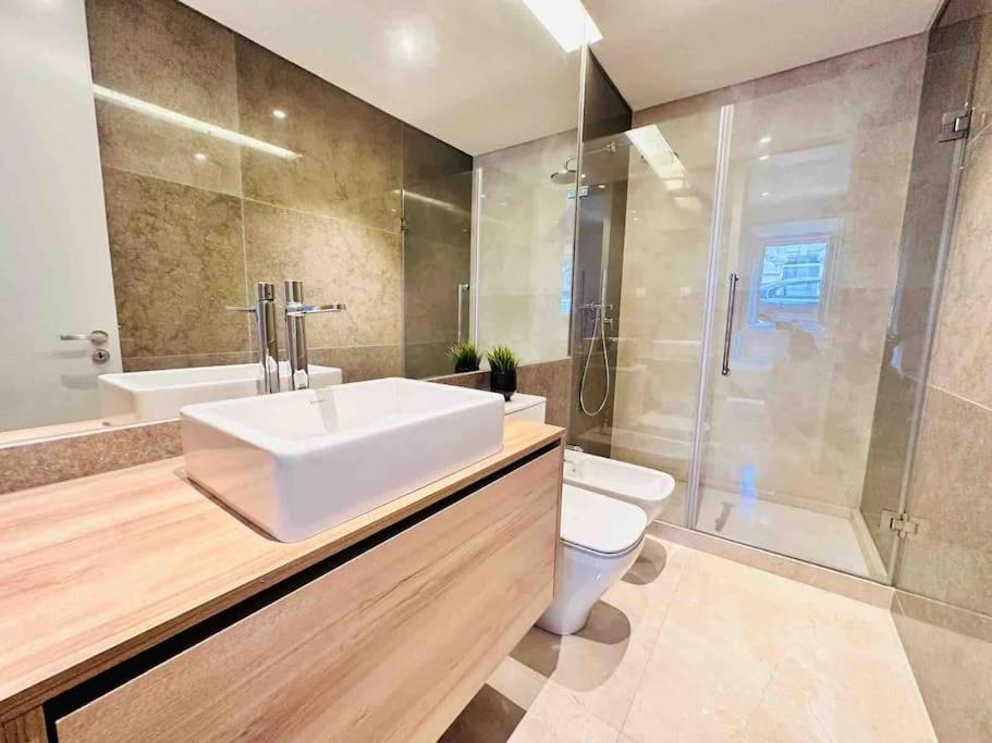 Lisbon Marques De Pombal Top Flat Great Locations City Center B 外观 照片
